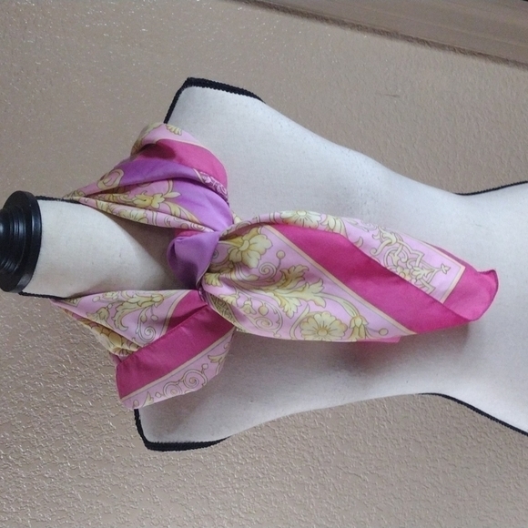 4@30.00 or 15.00 KATHY Lee Collection Scarf/Headband - Picture 1 of 13